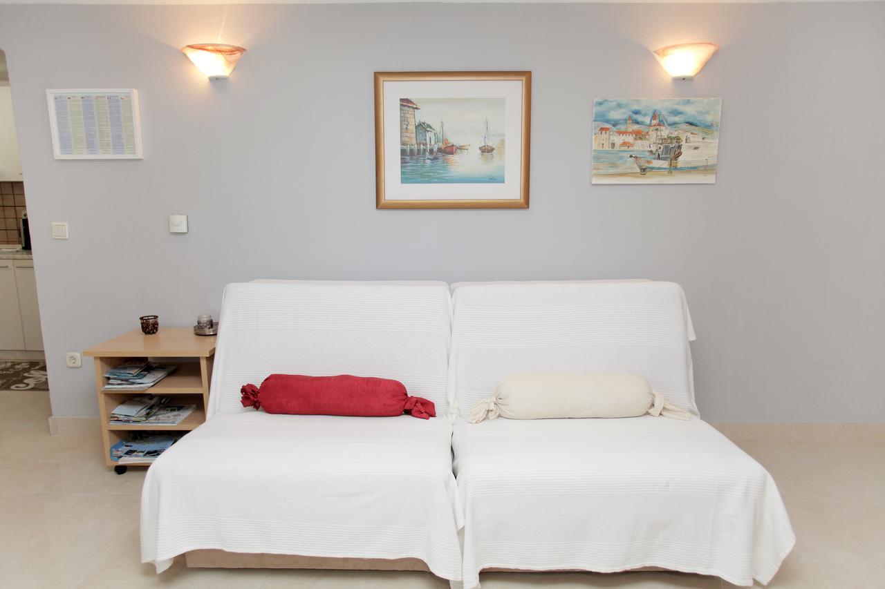 Apartment Eva Трогир Экстерьер фото